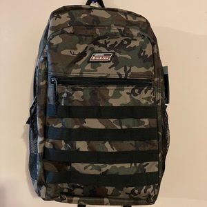 Dickies Camo wakesport back pack
